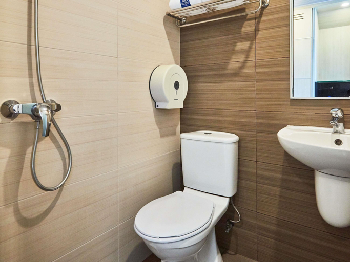 Bathroom 5, ibis budget Singapore Mount Faber, Singapura