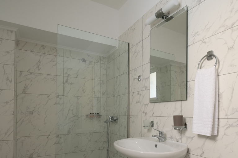 Bathroom 4, Foothills Turquoise Villa, Crete