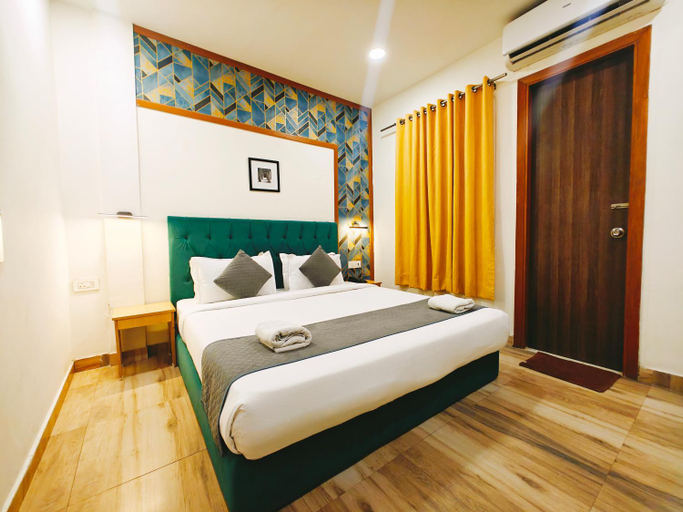 Bedroom 3, Hotel Silver Saffron Paschim Vihar New Delhi, Delhi