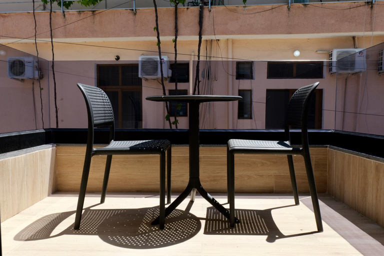 4, K-L Apartments, Sarandës
