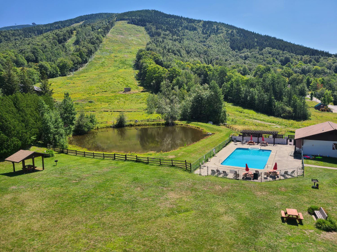 Others 5, Mittersill Alpine Resort, Grafton