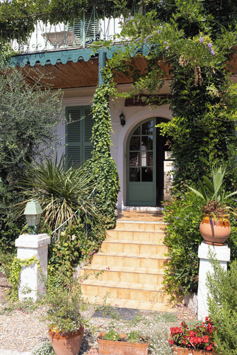 Exterior detail, L'Ilot Fleuri, Var