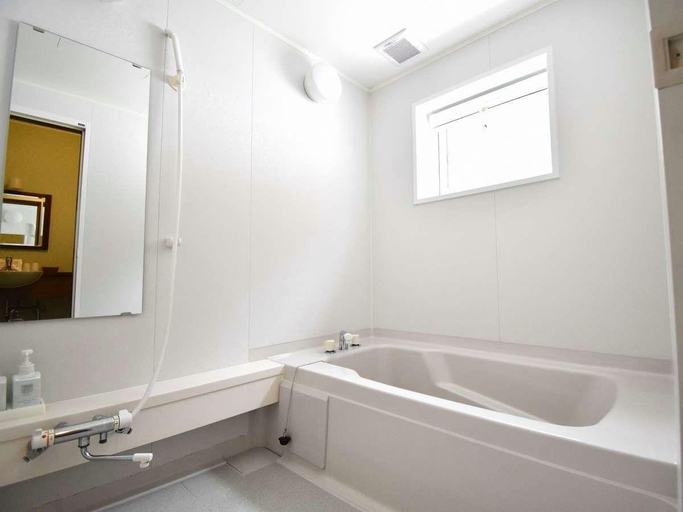 Bathroom 3, Cottage Hotel Chocolat, Aomori