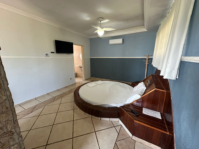 Room 3, Johnnys Motel-Hotel, Jacarezinho