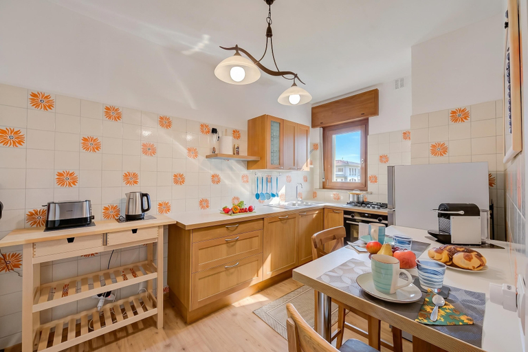 Private kitchen 3, Casa Alexander - Lake Garda Flat With Terrace, Trento