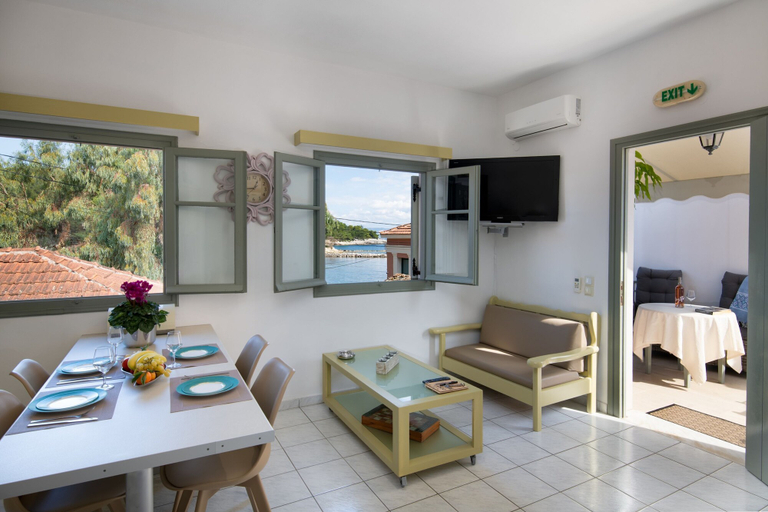 Room 3, Dora I Studio - Cozy With bay View, Ionian Islands
