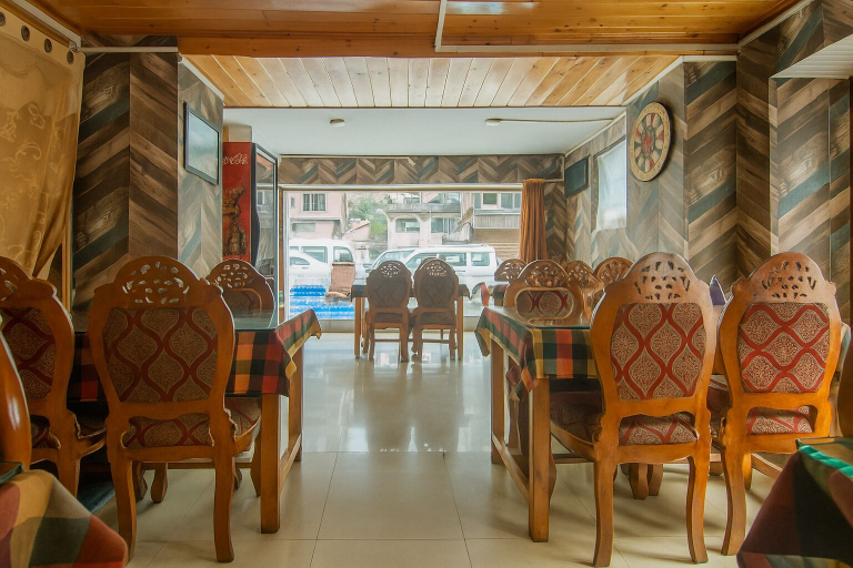 Food & Drinks, kashmir house, Anantnag