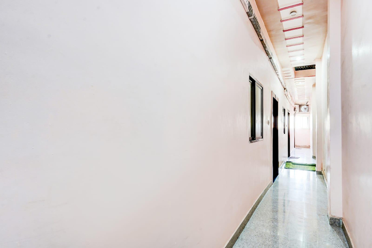 Public Area 2, Hotel Chandra Dreams , Varanasi