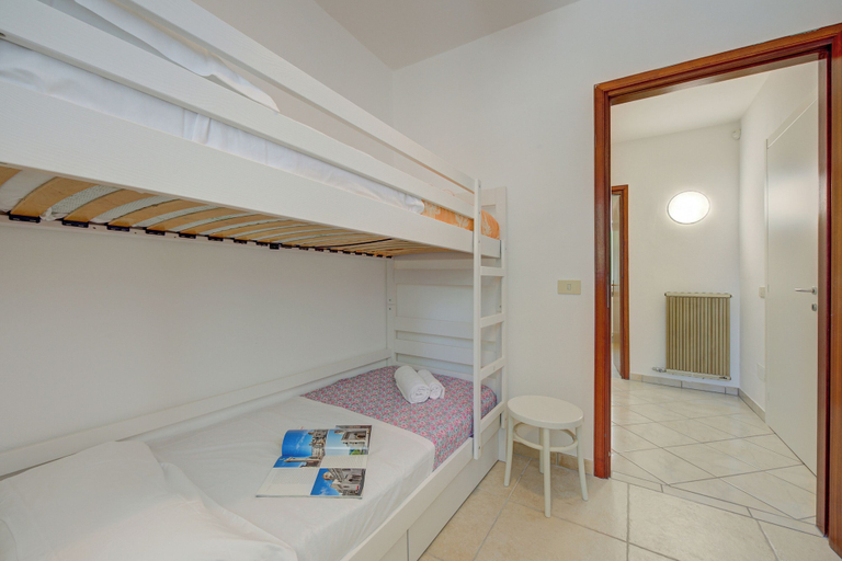 Bedroom 4, Casa Francesca Garden & View Lago Maggiore Hillside Villa + Terraces for 8, Varese