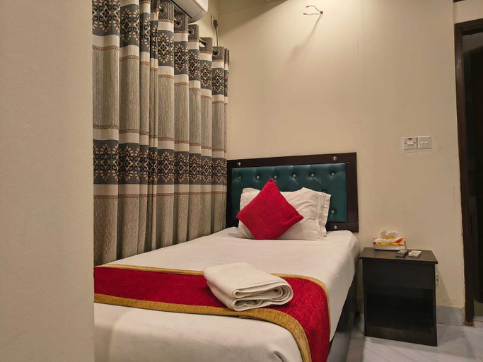 Bedroom 3, Hotel White Stone, Dhaka