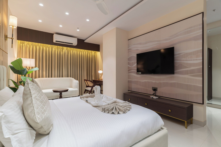Room 4, Hotel Lohara Inn, Chandrapur