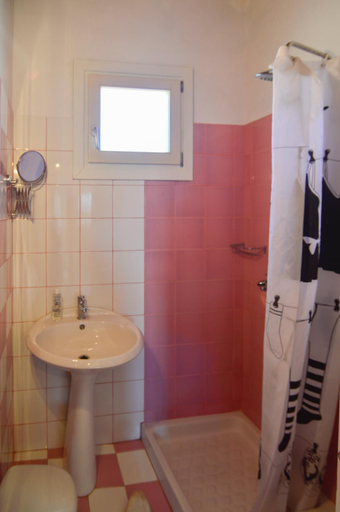 Others 4, Villa Rouvis with outdoor Hot Tub, South Aegean