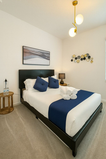 Room 5, Value Edge, Osceola