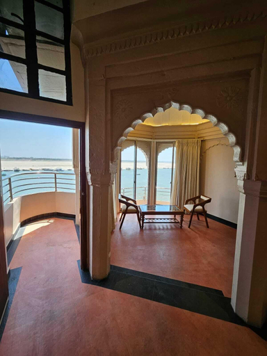 Interior 3, Maharana Mahal, Chandauli