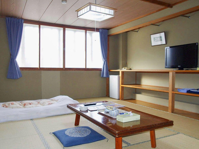 Bedroom 3, Gujo Kogen Hotel, Gujō