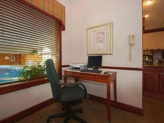4, Quality Inn, Tuscarawas