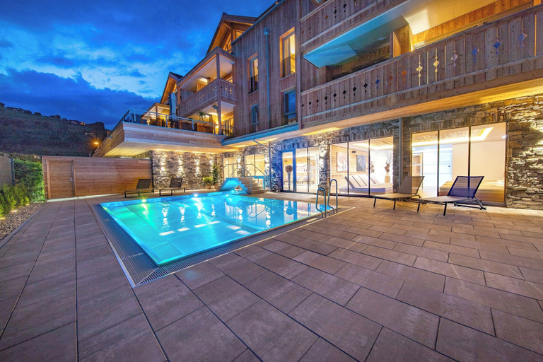 Sport & Beauty 3, MOUNTAIN LUIS - HOTEL | SUITES | PENTHOUSES, Zell am See
