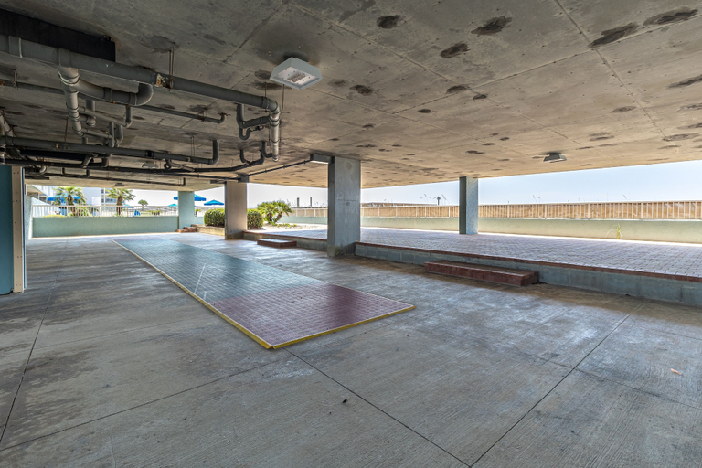 Property grounds 2, Islander Beach Resort 405 Condo, Okaloosa