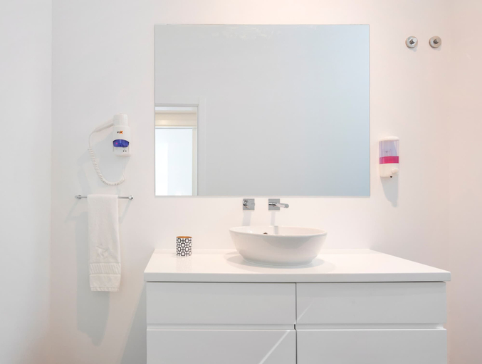 Bathroom 5, LSA Parque by Numa, Lisbon