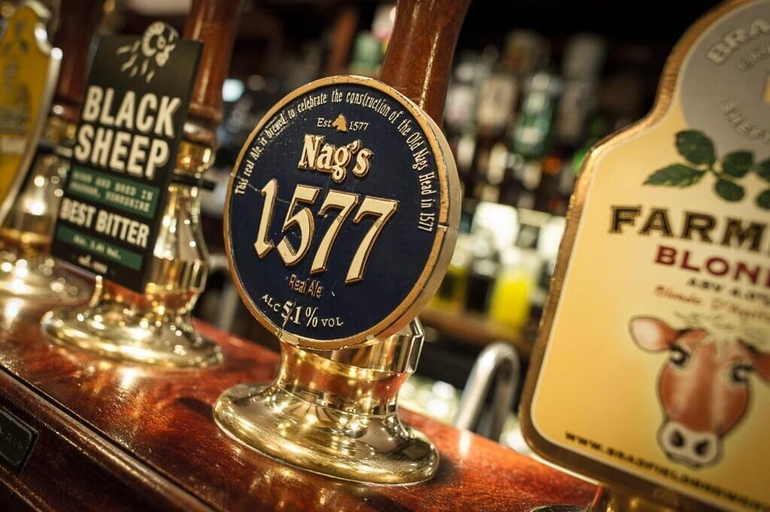 Food & Drinks 3, Old Nags Head, Derbyshire