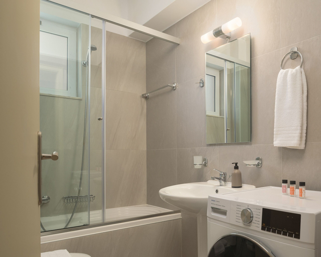 Bathroom 4, Foothills Tangerine Villa, Crete