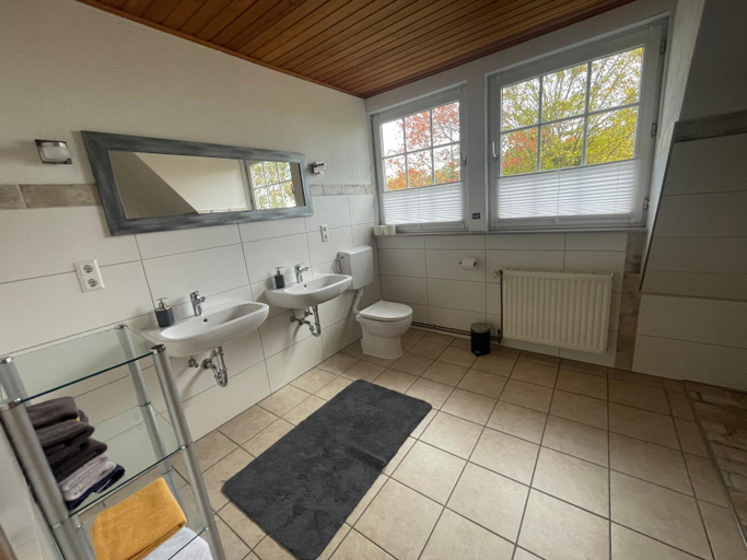 Bathroom, Gastehaus Wedework, Region Hannover
