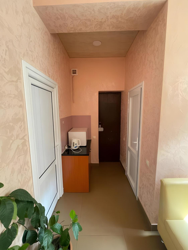 Others 3, DownTown Guest House