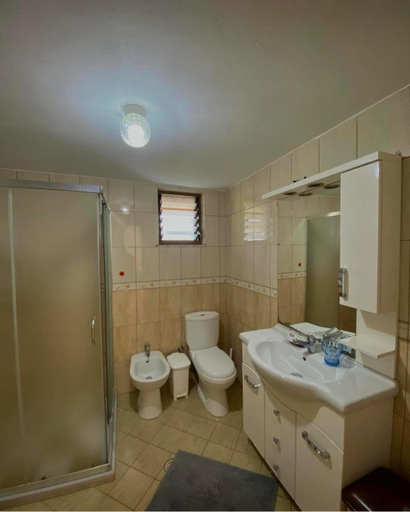 Bathroom 3, Binos Apartments Ksamil, Sarandës