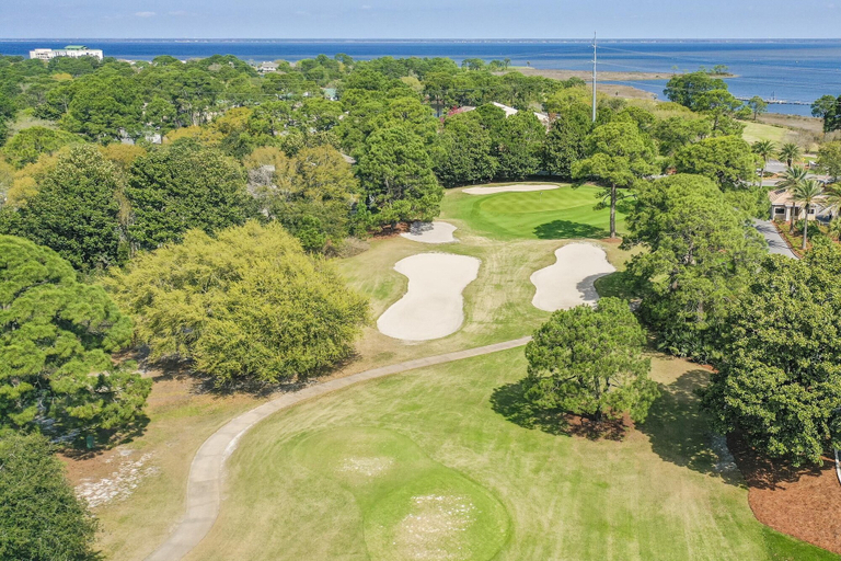 Golf 2, Sugar Sands, Walton