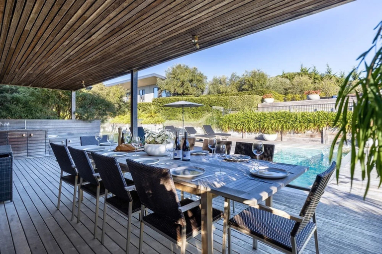 Food & Drinks 5, Luxury Portsea Sanctuary Gas Heat Pool Gardens, Melbourne