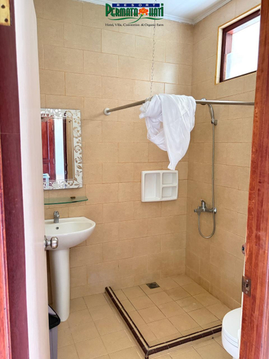 Bathroom 5, Permata Hati Resort & Organic Farm, Bogor