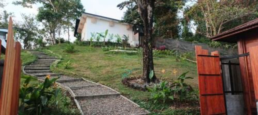 Others 2, Tentrem Bungalow, Manggarai Barat