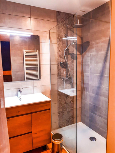 Bathroom, Gite Les Sabots De Venus, Hautes-Alpes
