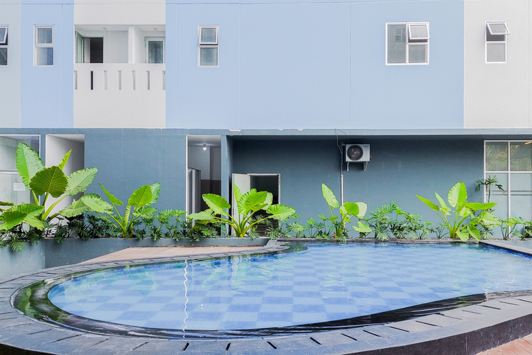 Swimming Pool 5, Comfortable and Functional Studio Room at Apartment Urbantown Serpong By Travelio, Tangerang Selatan