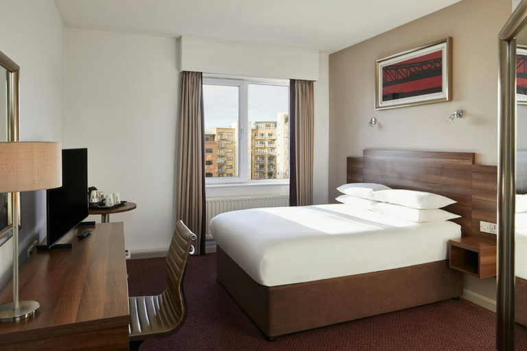 Bedroom 2, Leonardo Hotel Newcastle, Newcastle upon Tyne