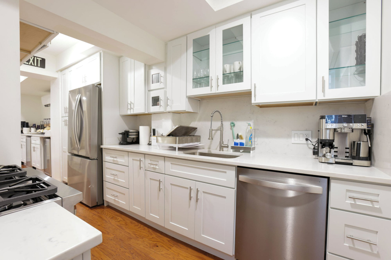 Shared kitchen facilities 5, The Inn at Dupont, Washington D.C.
