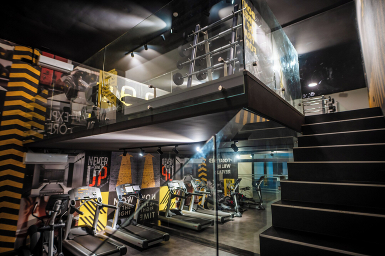 Gym 4, General Bulnes 259, Santiago