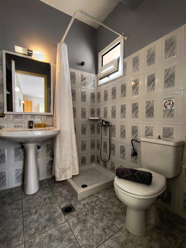 Bathroom 4, Pessada Bay Studios and Apartments, Ionian Islands