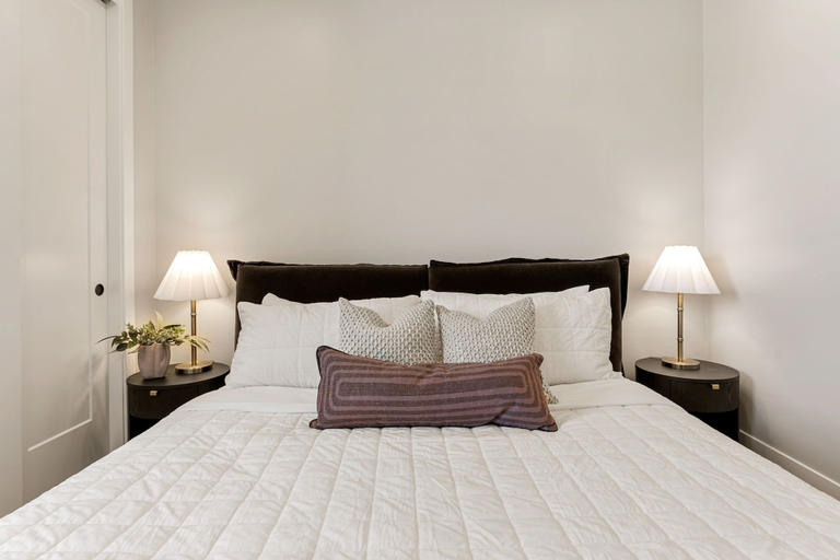 Room 5, Zion Fairway 5 Bedroom Townhouse, Washington