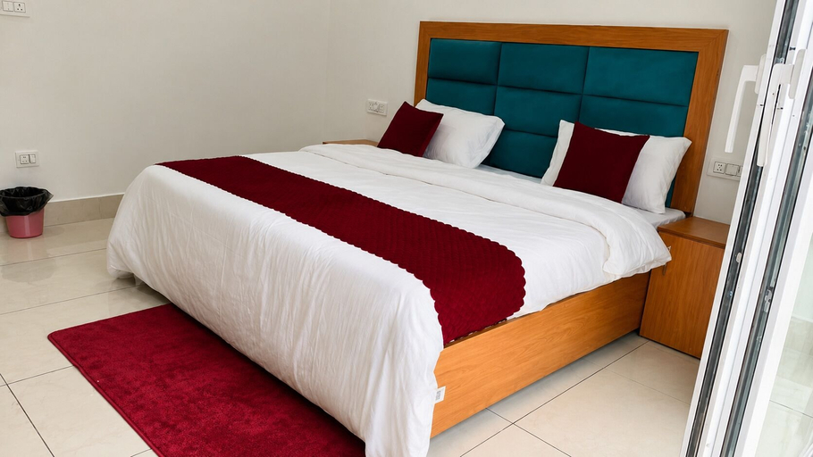 Room 2, Hotel Kailasha Inn & Restaurant, Chamoli