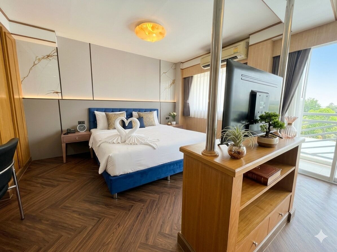 Bedroom 3, Roseate Ratchada, Huai Kwang