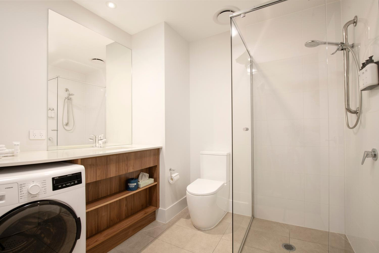 Bathroom 5, Durham Serviced Apartment, Adelaide