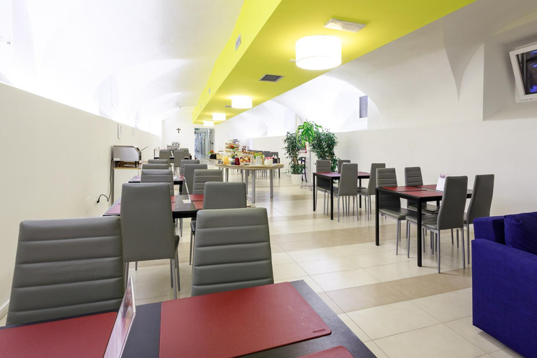 Food & Drinks 4, San Luigi - Residenza Gemelli, Rome