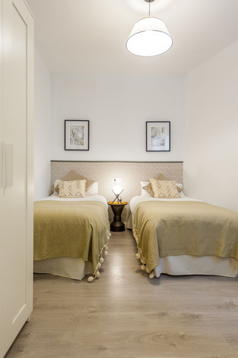 Room 4, Atocha VI, Madrid