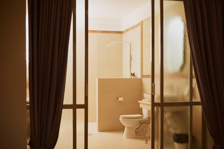 Bathroom 3, Spiegel Home Studio, Semarang