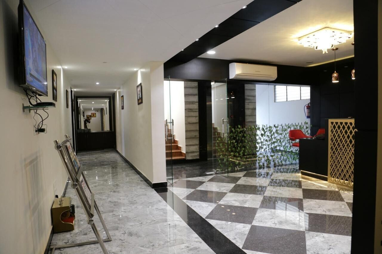 Lobby 4, Hotel Sharon Residency, Rewa