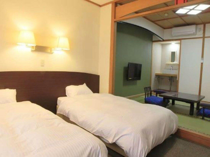 Bedroom 2, Hotel Saiyou Wakigawa, Hirado