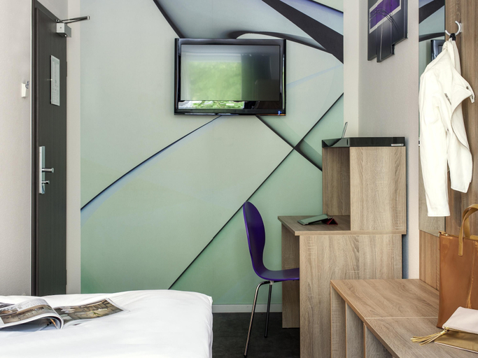 Bedroom 5, ibis Styles Arnsberg Sauerland, Hochsauerlandkreis