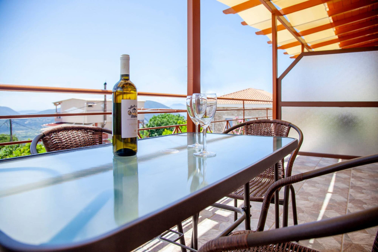 Room 2, Agios Petros 1 in Lefkada, Ionian Islands