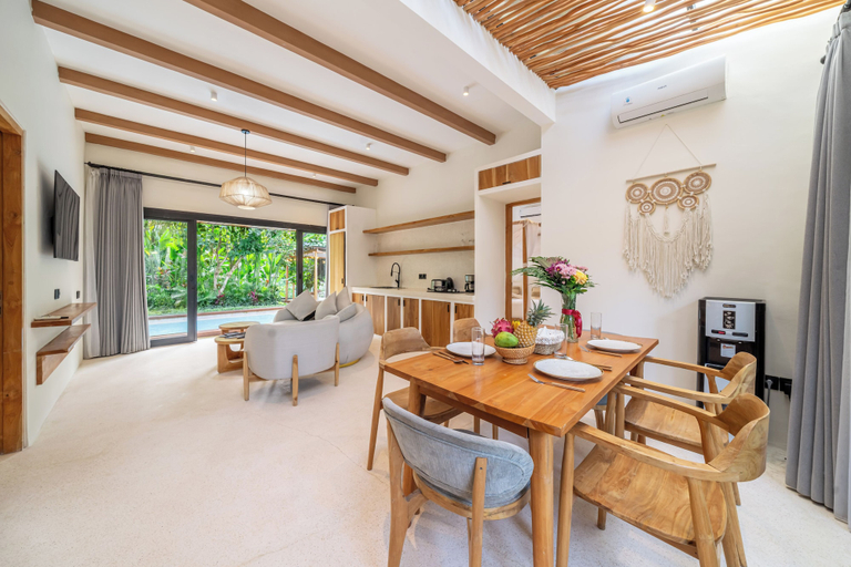 Private kitchen, Hutan Villa - Open Bath and Private Pool, Gianyar